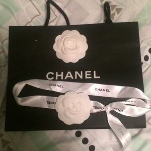 Chanel Flower Bag w Ribbon